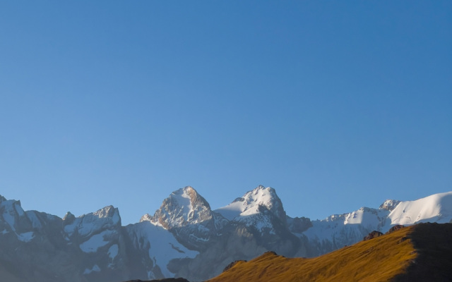 Глэмпинг Yurt camp Visit Kol-Suu