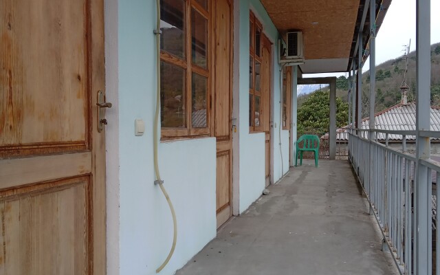 Maria Living quarters