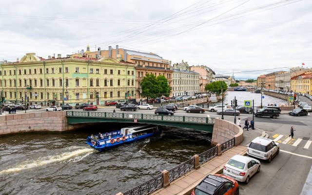 Гостевой дом Соло на набережной реки Мойки 82