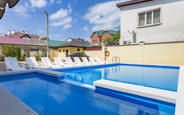 Buta Guest House