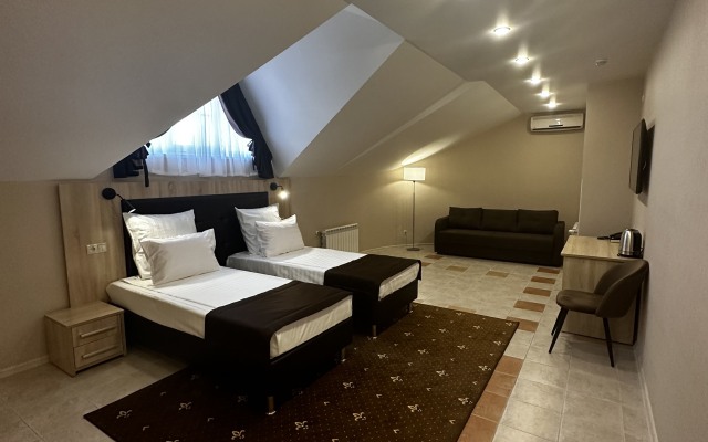 Отель 7 Королей