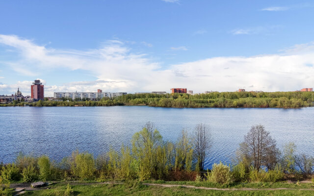 Апартаменты на берегу реки с панорамным видом Сеть ЙоХоум