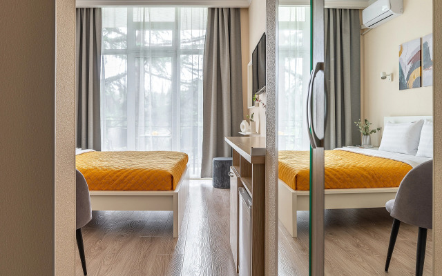 Апартаменты Red Apartments Покровский Парк Лайм