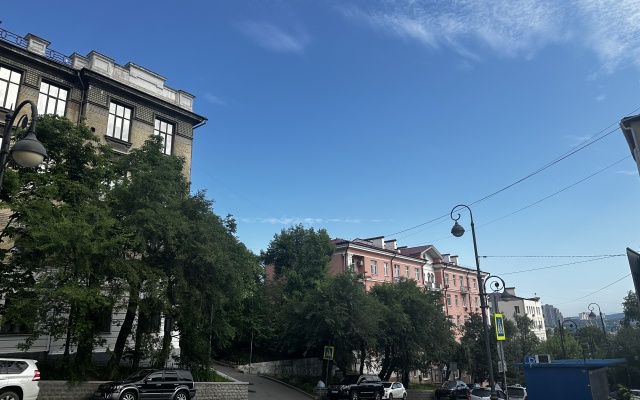 Апартаменты Mid-Century Modern Home