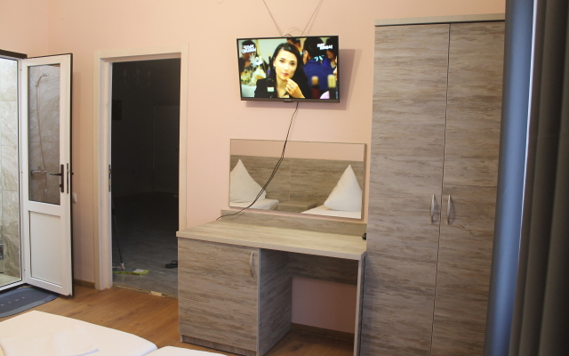 Anna Guest house