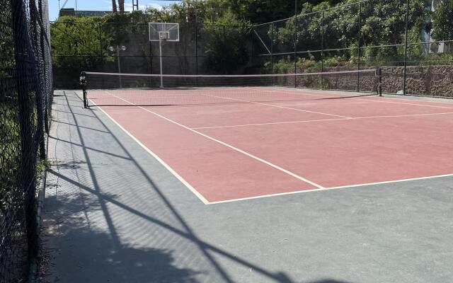 Apartaments y Morya 320 m s Balconom