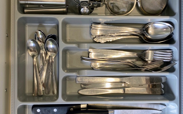 Квартира 2-комнaтная в истopичecкoй чacти гopода