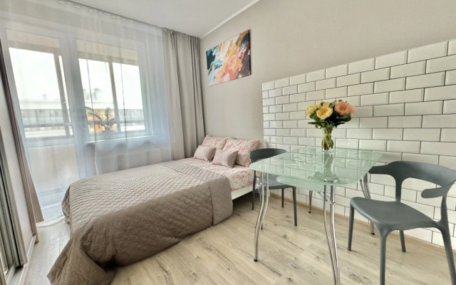 Studiya S Balkonom Layk Mily Dom Apartments