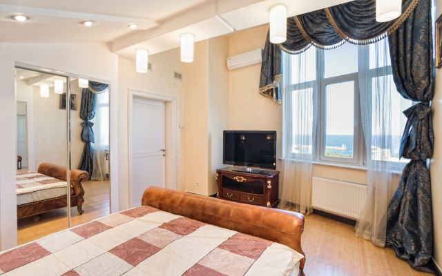 Pentkhaus Vozle Naberezhnoy Yalty - Ul.botkinskaya Apartments