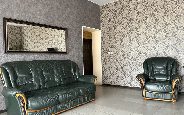 Lastochkino Gnezdo Otel	