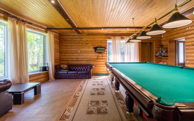 Kottedzh Na Beregu Ozera Private House