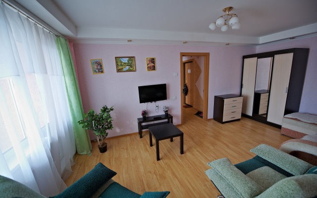 Апартаменты на Скальной 2