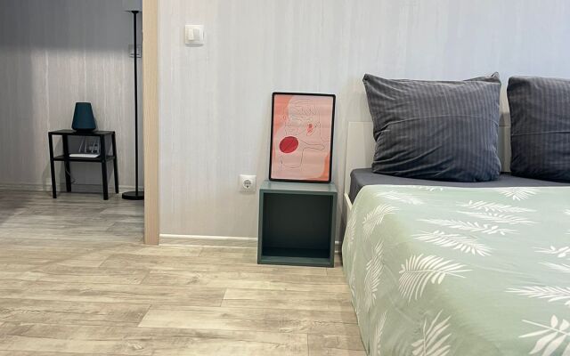 Na Chaykovskogo 100 Flat