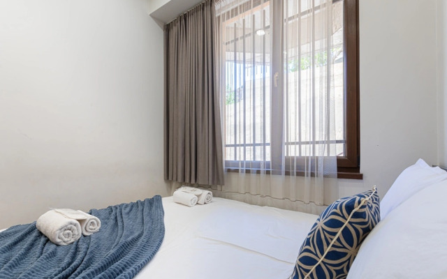 On Saryan Str. 26/3-4 Apartments