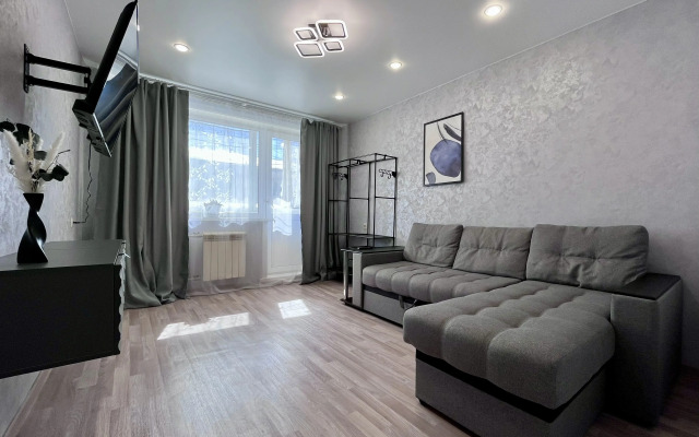 V Solnechnom Flat