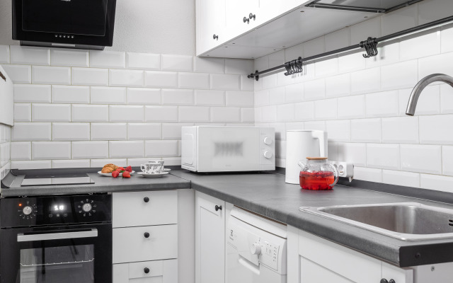 Квартира GM Apartments Четырехкомнатные с двумя санузлами