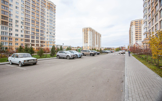 Unique Apart Vesta na Michurina ryadom s Kaznacheystvom. Azotom i Pivovarney Barzha na Michurina 58/3 Apartment