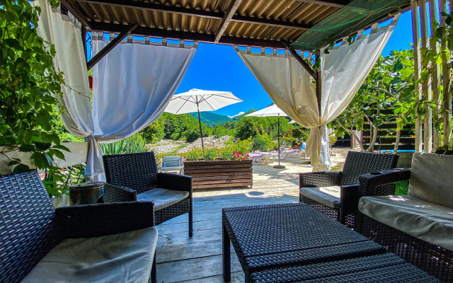 Viktoriya Guest house