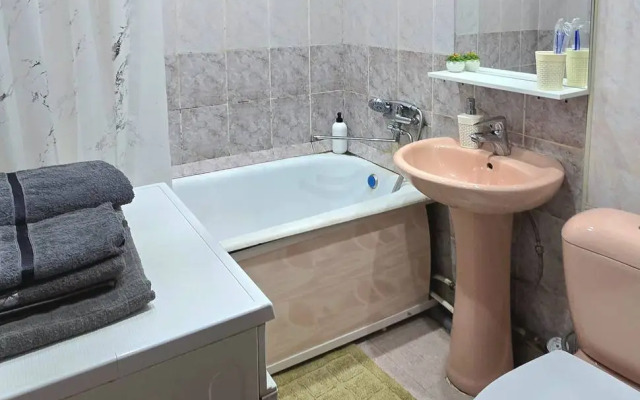 Квартира Трехкомнатная в Уссурийске