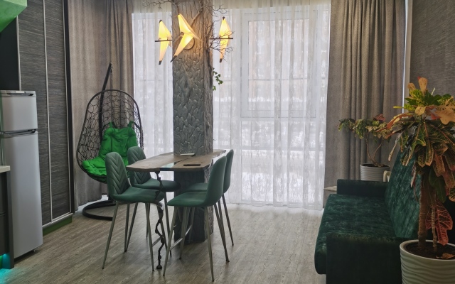 Trekhkomnatnaya V Klubnom Dome Na Rodionova Flat