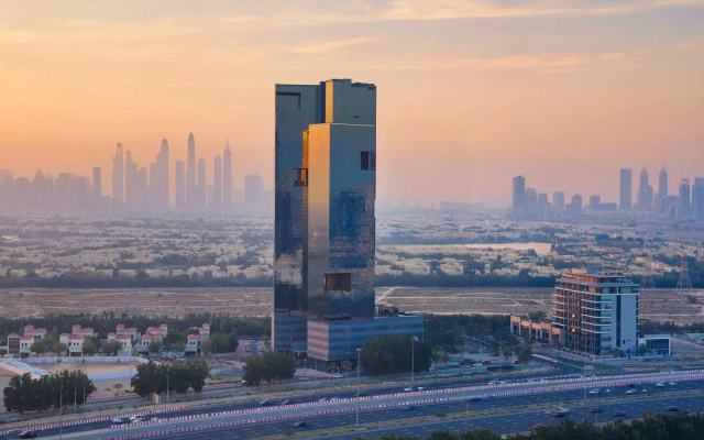 Отель Local Dubai, Jumeirah Village Triangle, Autograph Collection