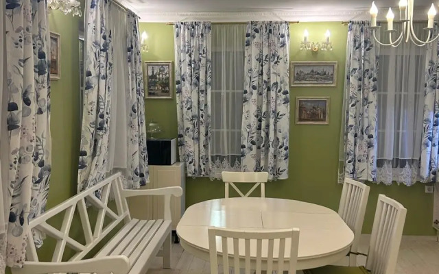 Частный дом Городская усадьба Ростов Великий