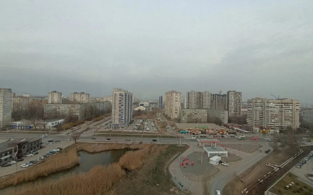 Na bulvare 30- letiya Pobedy Flat