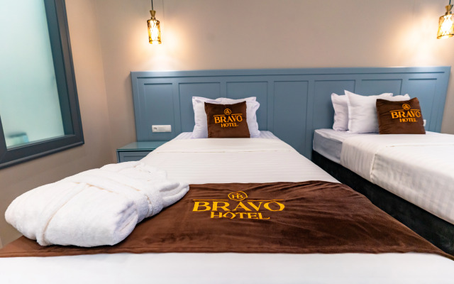 Bravo Hotel