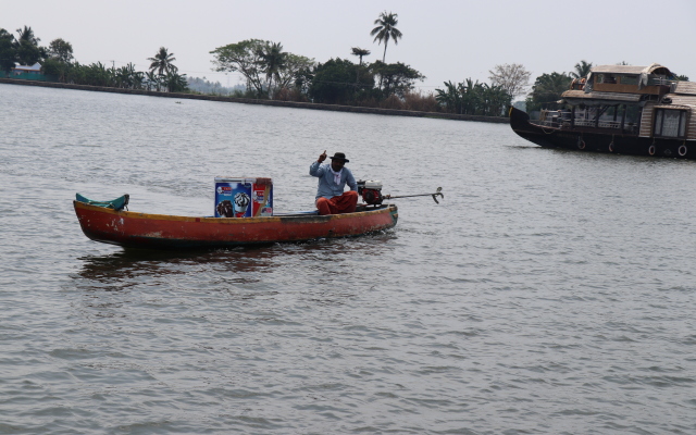 Sreekrishna 3 Bedroom Private Houseboat Hotel