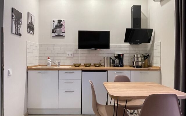 De Paris Guest House