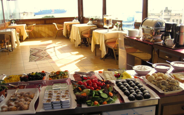 Esans Hotel