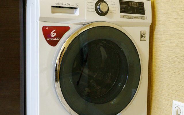 Апартаменты на Революционной 4