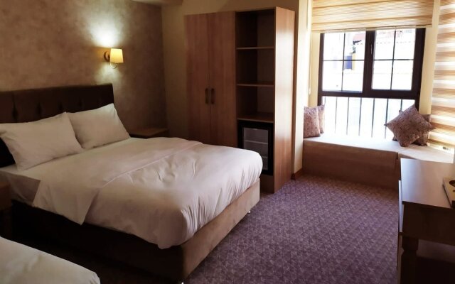 Sultan Hamit Hotel