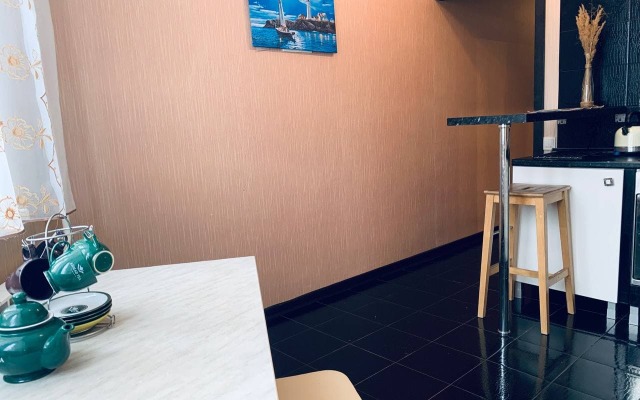S zaseleniyem Lutshiy servis Posutochno50 Apartments