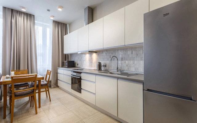 Апартаменты 3 FortEstate на Бутлерова 7б