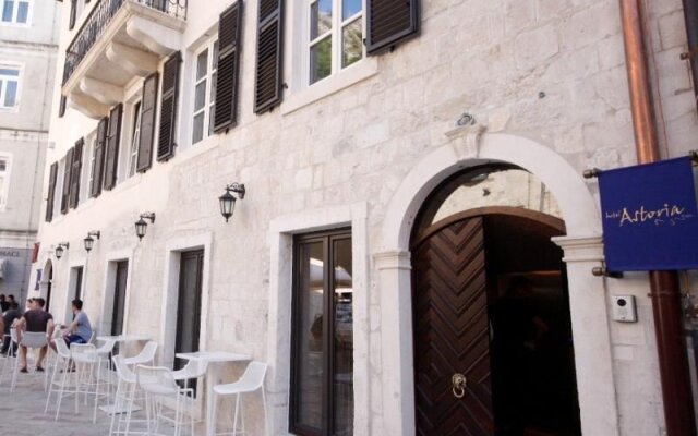 Astoria Kotor Boutique Hotel