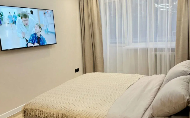 Dvukhkomnatnaya Lyuks Na Zelenoy 7a Flat