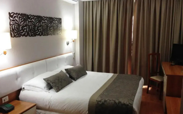 Arvi Hotel