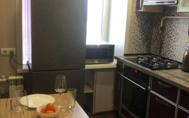 Uyutnye na Nazarbaeva Apartments