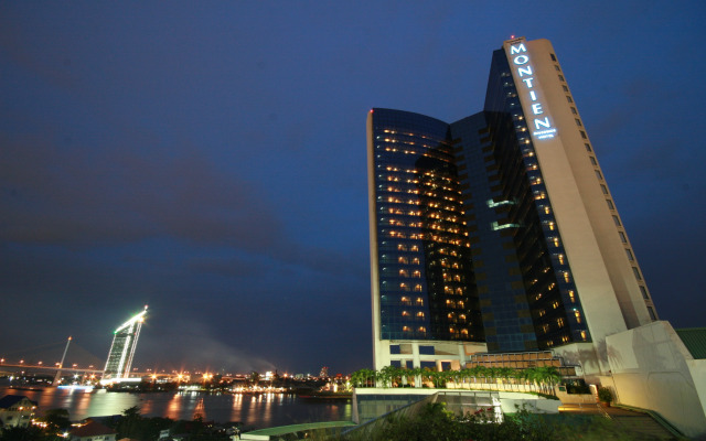 Montien Riverside Hotel Bangkok
