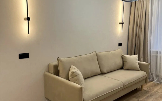 Dvukhkomnatnaya Lyuks Na Zelenoy 7a Flat