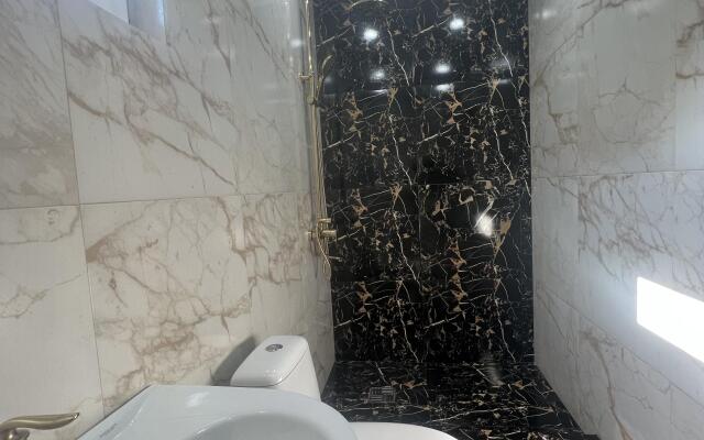 Oasis Apartment Hotel