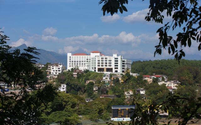 The Grand Kandyan Hotel