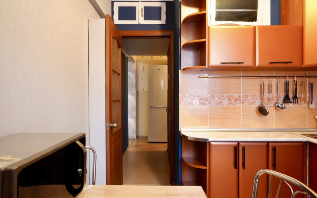 Na Ordzhonikidze 30 flat