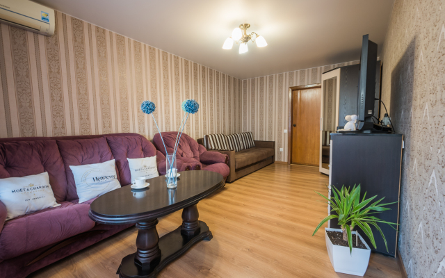 Uyutnaya Kvartira V Sochi Apartments