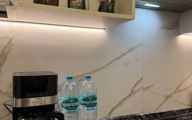 Klacca Lukhury Flat