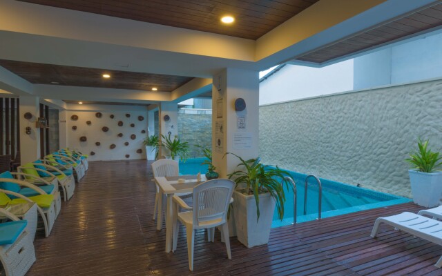 Aquzz Inn & Spa Hotel