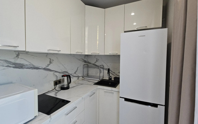 Апартаменты Уютная Студия с Бассейном в GreenPalace