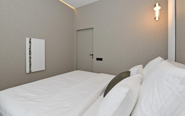 Квартира Zefir Troesutok