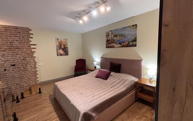Sovremennye Dvukhurovnevye V Stile Loft Apartments